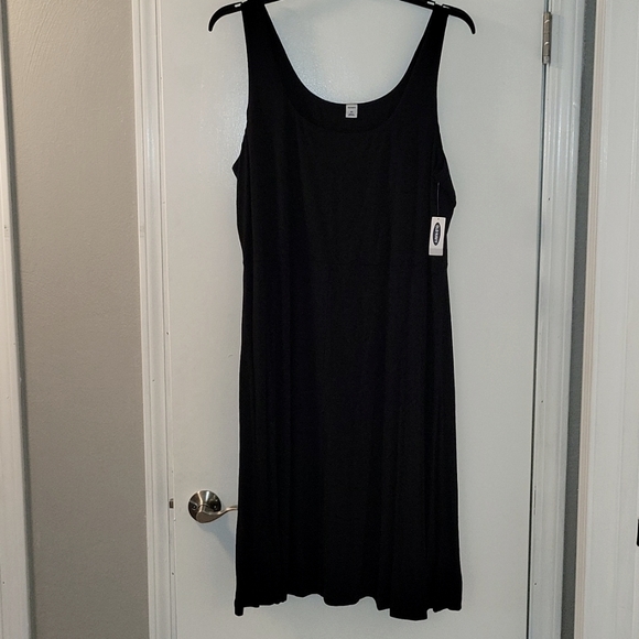 Old Navy Dresses & Skirts - Old Navy Fit & Flare Sleeveless Midi Dress, XXL, Black